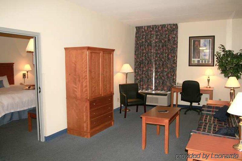 Hampton Inn Ashtabula Austinburg Pokoj fotografie